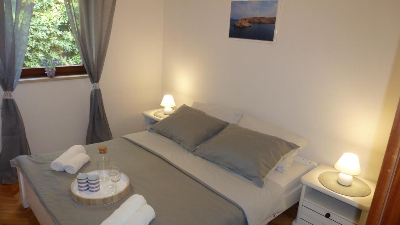 Apartments Pampas Island Pag Паг Экстерьер фото