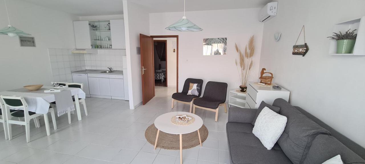 Apartments Pampas Island Pag Паг Экстерьер фото